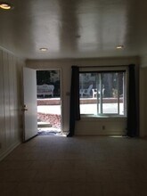 32 Vía Ventura, Unit Down in Monterey, CA - Building Photo - Building Photo