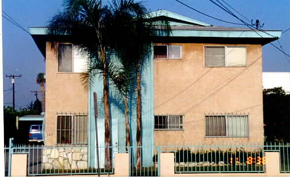 145 S Greenwood Ave in Montebello, CA - Building Photo