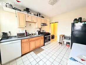 28 Wadsworth St, Unit 1 in Boston, MA - Building Photo - Building Photo