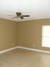 3839 Bay Club Cir in Kissimmee, FL - Building Photo - Building Photo