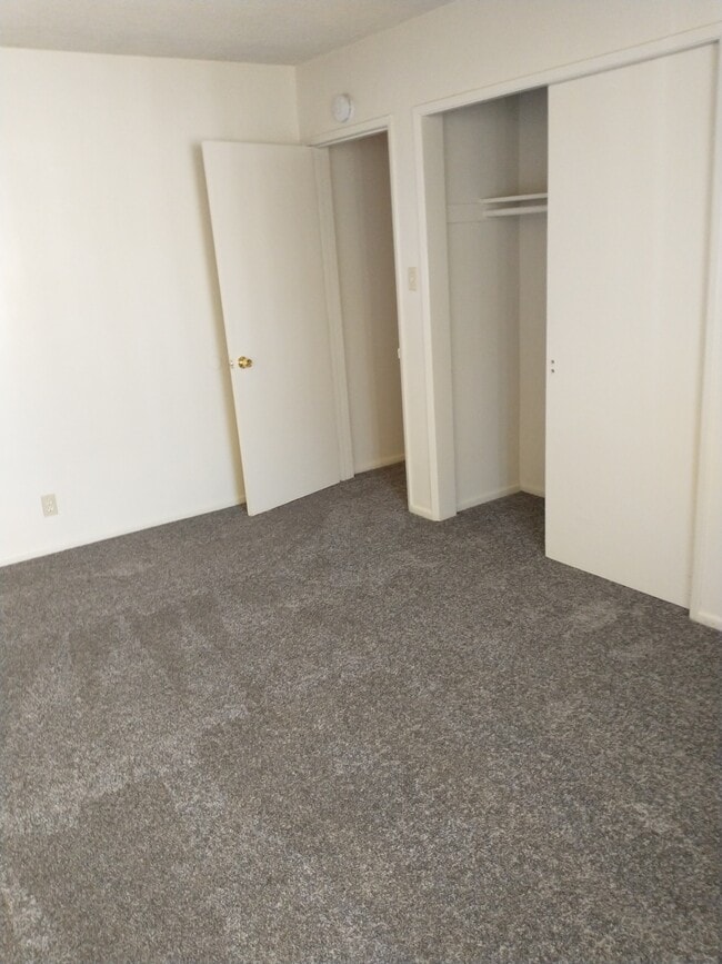 property at 1855 W Malvern Ave