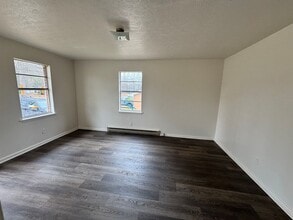 126 Woodland Ave in Shelby, NC - Building Photo - Building Photo