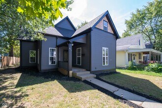 817 W 5th St in Anderson, IN - Building Photo - Building Photo