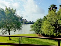 Lakeside Apartments in Brownsville, TX - Foto de edificio - Building Photo