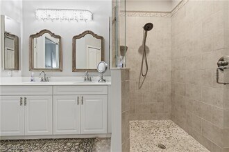 1262 Sweetwater Ln in Naples, FL - Building Photo - Building Photo