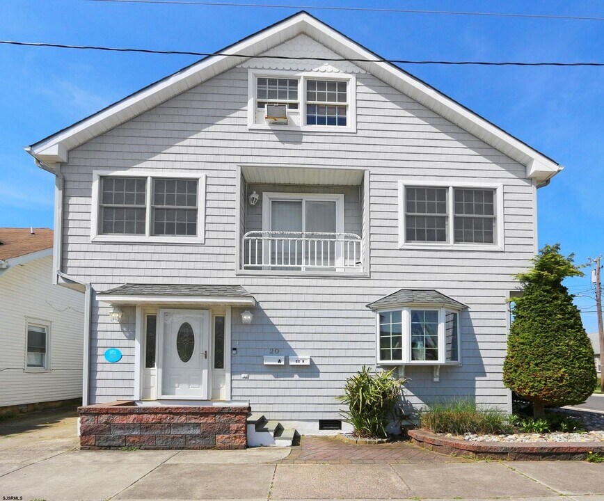 20 N Swarthmore Ave in Ventnor City, NJ - Building Photo