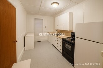 75 Ohio St in Bangor, ME - Foto de edificio - Building Photo