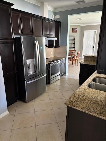 1520 Dorgali Dr in Sarasota, FL - Building Photo - Building Photo