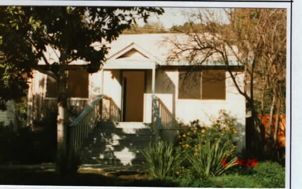 121 Mono Ave in Fairfax, CA - Building Photo