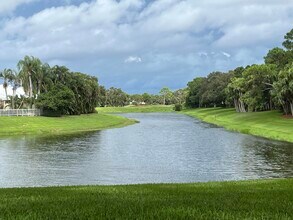 1624 SW Waterfall Blvd in Palm City, FL - Building Photo - Building Photo