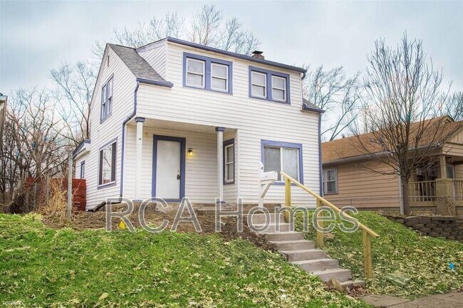 property at 1622 N Temple Ave