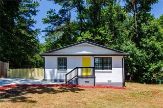 4244 Lindsey Dr in Decatur, GA - Building Photo - Building Photo