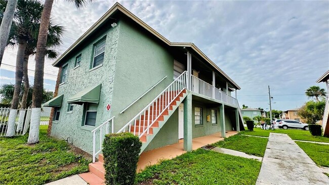 property at 696 Michigan Ct