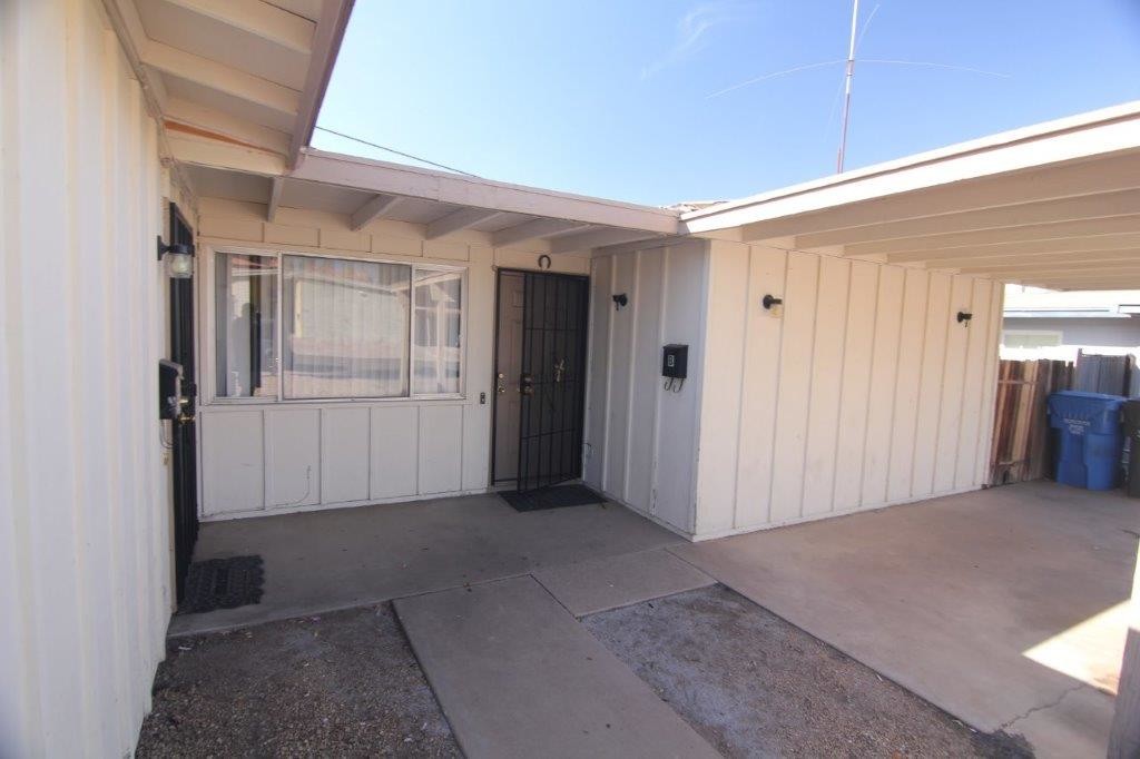 Papago Peak Duplex in Phoenix, AZ - Building Photo