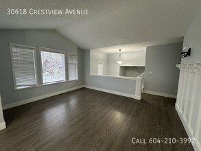 30618 Crestview Ave in Abbotsford, BC - Building Photo - Building Photo