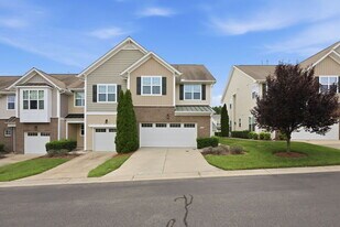 7215 Ladbrooke St in Raleigh, NC - Building Photo