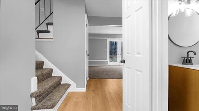 8009 Nolcrest Rd in Glen Burnie, MD - Building Photo - Building Photo