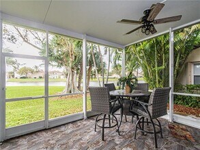 4264 NW 1st Dr in Deerfield Beach, FL - Building Photo - Building Photo