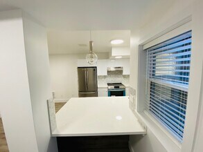 670 Lombard St in San Francisco, CA - Building Photo - Building Photo