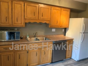 1606 Cobblestone Ct in Montgomery, AL - Building Photo - Building Photo