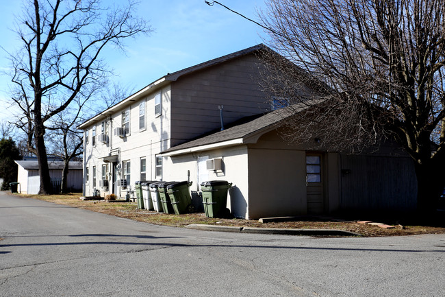 209 E 20th St in Hopkinsville, KY - Building Photo - Building Photo