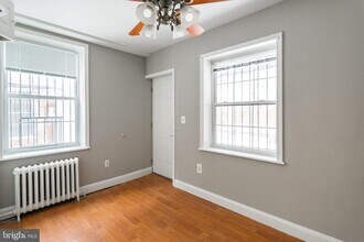 2123 Spring Garden St in Philadelphia, PA - Building Photo - Building Photo
