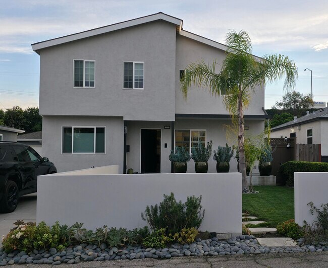 property at 15216 Morrison St