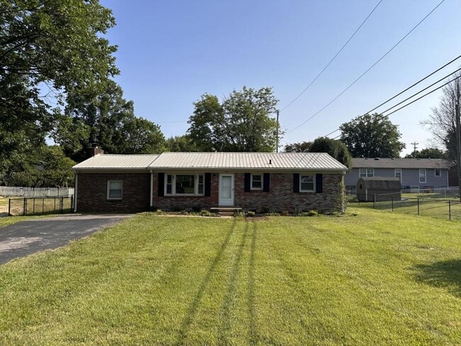 property at 2706 Driftwood Dr