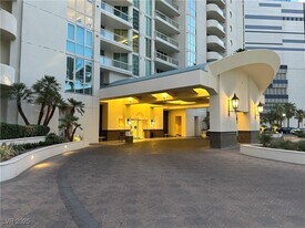 2877 Paradise Rd in Las Vegas, NV - Building Photo