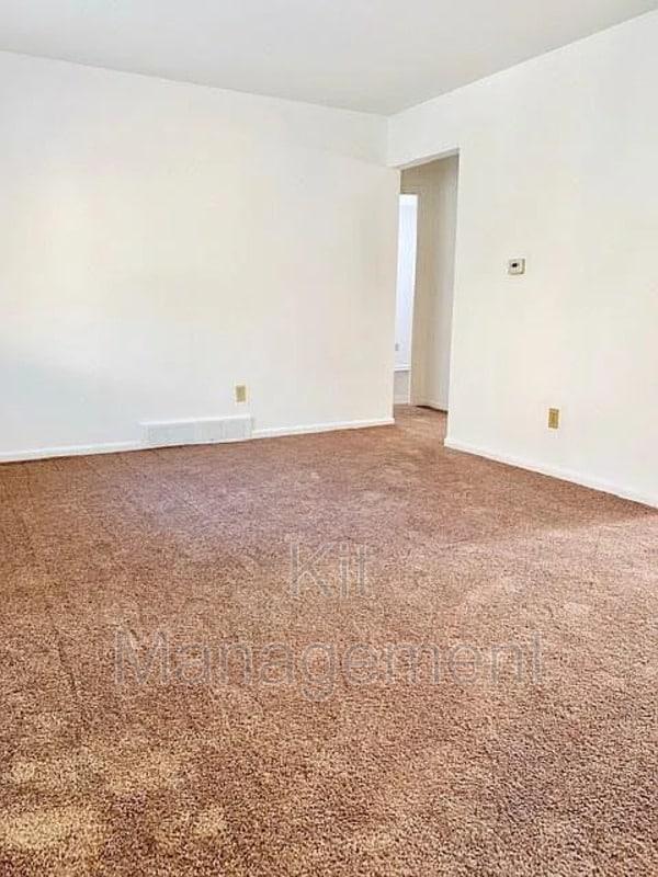 5223 Jackman Rd in Toledo, OH - Building Photo - Building Photo