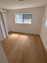 1123 N 17th Ct, Unit 2 in Hollywood, FL - Building Photo - Building Photo