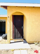6688 National Park Dr in Twentynine Palms, CA - Building Photo - Building Photo