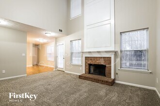 4060 Plantation Mill Dr in Buford, GA - Building Photo - Building Photo