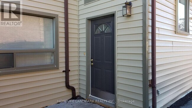 property at 239 Lakeland Crescent