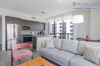 21 NE 22nd St in Miami, FL - Building Photo - Building Photo