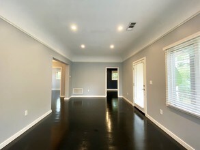 8532 N W Knoll Dr in West Hollywood, CA - Building Photo - Building Photo