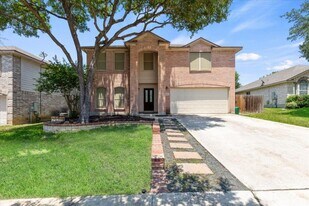 208 Valona Dr in Cibolo, TX - Building Photo
