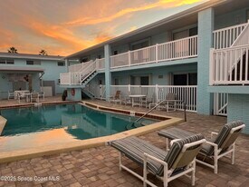 180 Flagler Ln in Cocoa Beach, FL - Building Photo