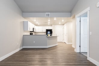 Retreat at South Haven Farms in Payson, UT - Foto de edificio - Interior Photo