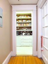 24 Marion St in Brookline, MA - Building Photo - Building Photo