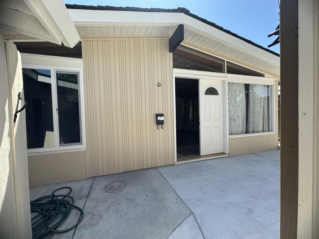 1785 S King Rd in San Jose, CA - Building Photo - Building Photo