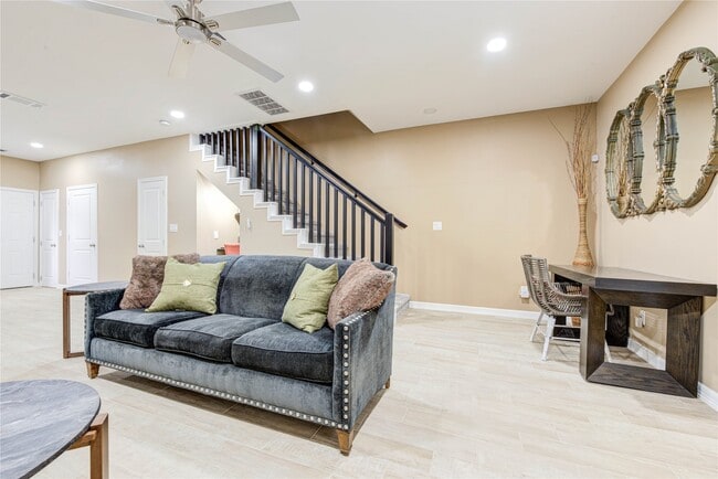 property at 3433 Lydia St