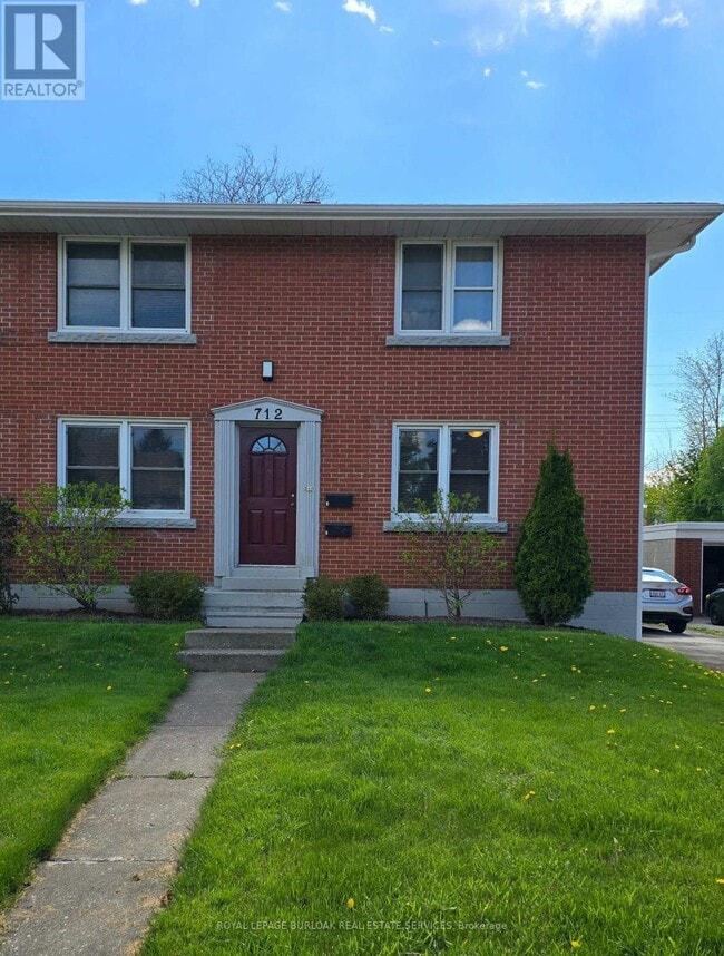 property at 712 Ross St