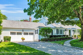 200 Lorraine Ave in Spring Lake, NJ - Building Photo - Building Photo