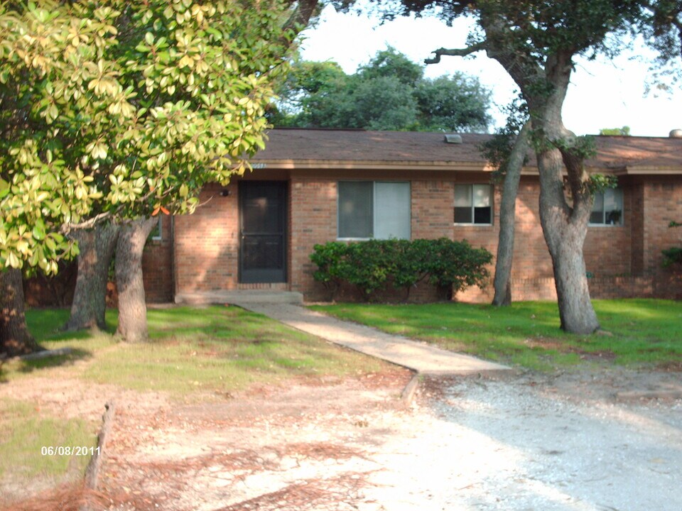 1006A Holton Ave, Unit 1006 A Holton Ave in Fort Walton Beach, FL - Foto de edificio