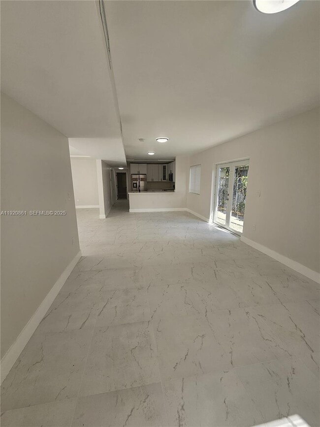 1361 NW 29th Terrace in Miami, FL - Building Photo - Building Photo