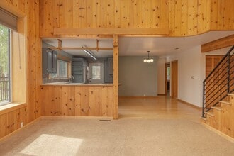 1499 Golden View Dr in Fairbanks, AK - Building Photo - Building Photo