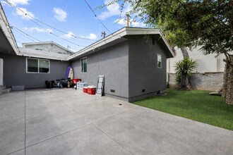 6180-6182 Mary Ln Dr in San Diego, CA - Building Photo - Building Photo