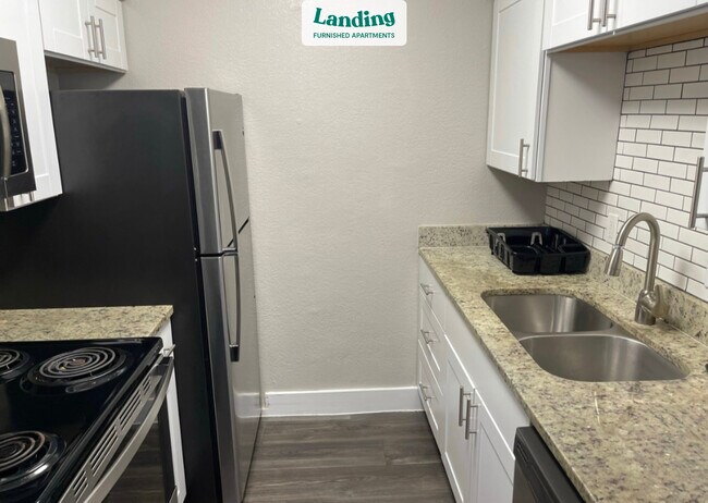 1600 E Sanford St-Unit -492.1323320 in Arlington, TX - Building Photo - Building Photo