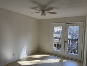 1513 Kendall Dr in Durham, NC - Building Photo - Building Photo